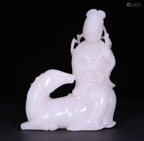 A Qing Dynasty Carved Hetian Jade Guanyin Statue