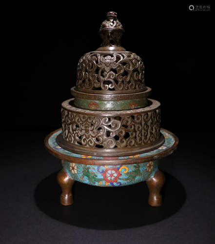 A Qing Dynasty bronze Cloisonne
Incense Burner