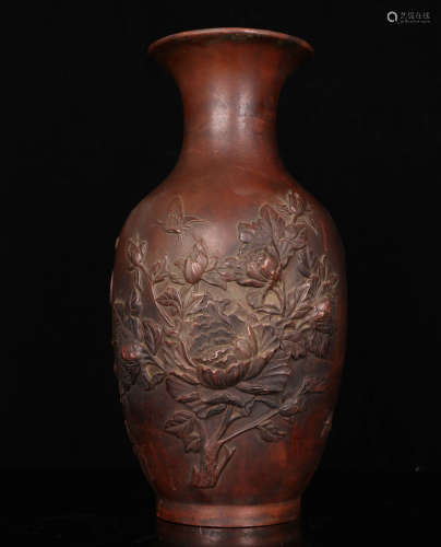 A Qing Dynasty Bronze Flower Vase