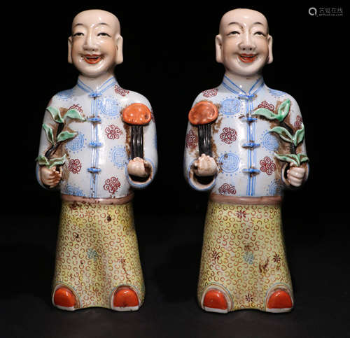 A Qing dynasty Famille Rose Porcelain Figure Ornament