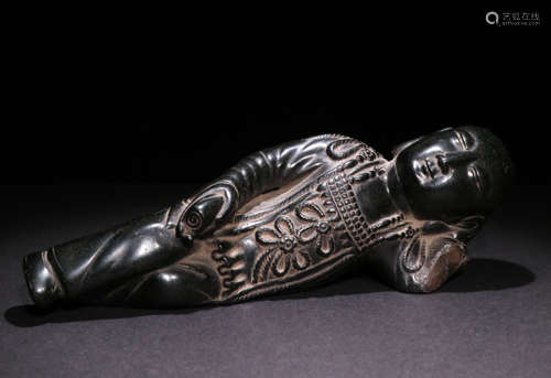 A Qing Dynasty Carved Black spar Ornament, Figure