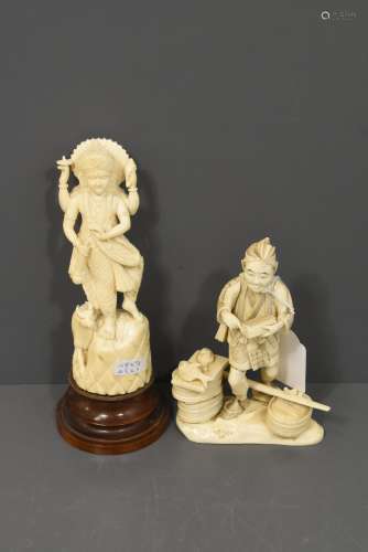 Deux statuettes asiatiques vers 1900 (Ht 16cm)