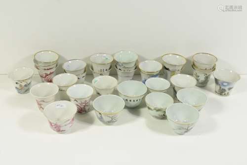 Collection de pots en porcelaine de Chine et autre