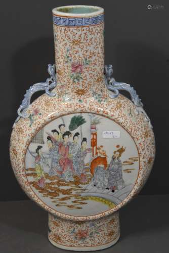 Vase gourde en porcelaine de Chine 19ème (ht 37cm,  2 petits accidents aux anses)