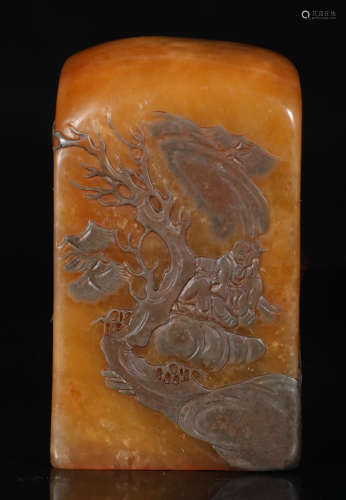 A TIANHUANG STONE CARVED SEAL