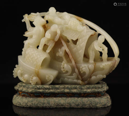 A HETIAN JADE CARVED SHIP ORNAMENT