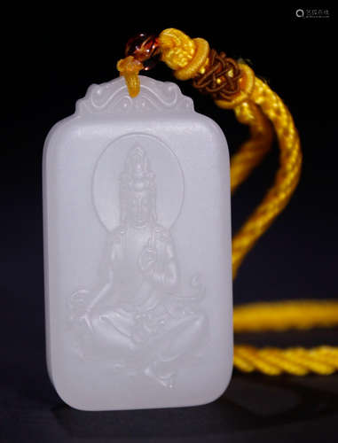 A HETIAN JADE TABLET CARVED WITH GUANYIN BUDDHA PATTERN