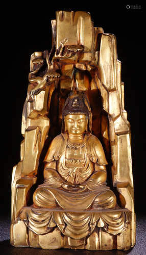 A GILT BRONZE CAST GUANYIN BUDDHA STATUE