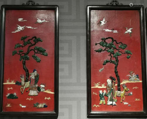PAIR OF LACQUER WITH GEM FIGURE PATTERN SCREENS