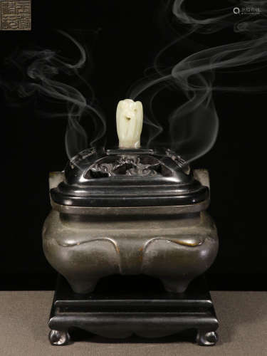 A COPPER CAST CENSER WITH JADE