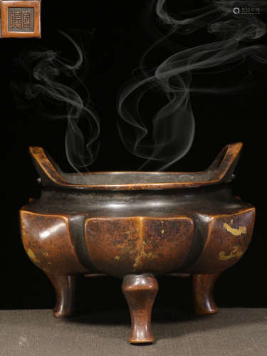 A COPPER CAST SPRINKLED GOLD CENSER