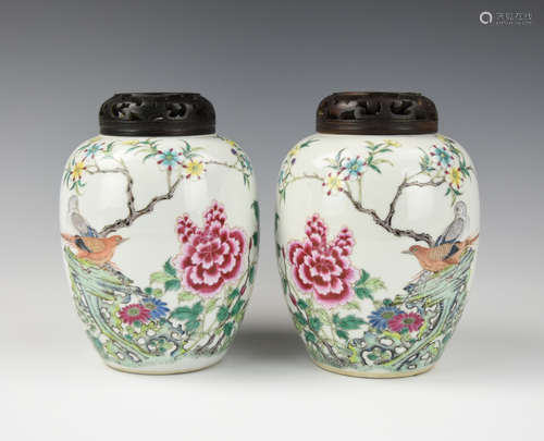 Pair Chinese Famille Rose Jar w/ Flower