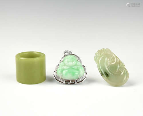 2 Chinese Jadeite Pendant & Banzhi