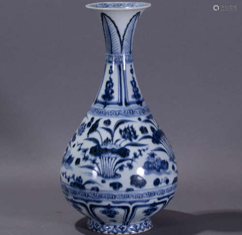ancient Chinese blue and white porcelain vase中國古代青花瓷玉壺春