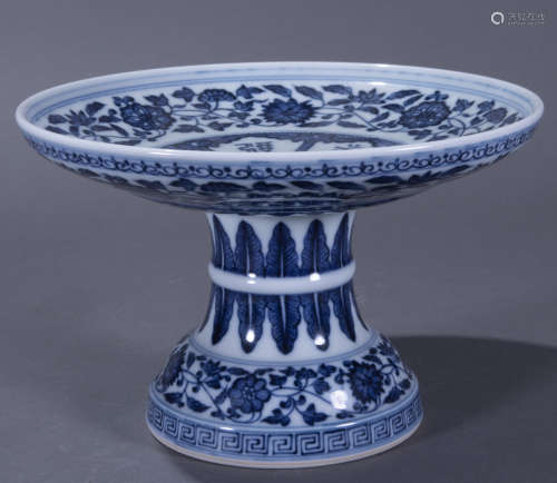 Ancient Chinese Blue and White Porcelain Compote中國古代青花瓷果盤