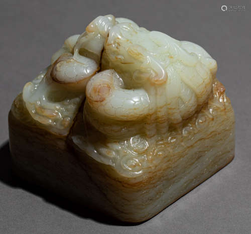 Ancient Chinese Hetian Jade Seal中國古代和田玉印章
