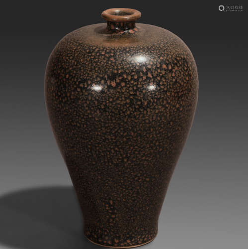 Ancient Chinese Black Glazed Plum Bottle中國古代黑釉梅瓶