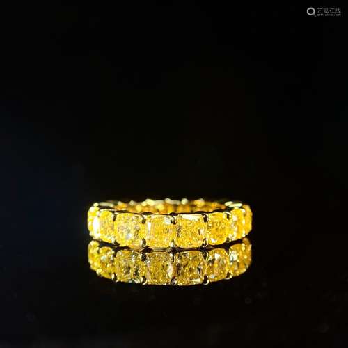 黄钻排戒 Yellow diamond row ring