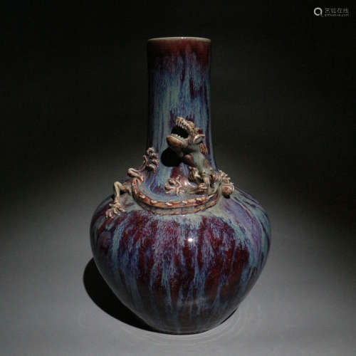 窑变釉雕瓷盘龙赏瓶 Dragon appreciation vase with porcelain and glaze