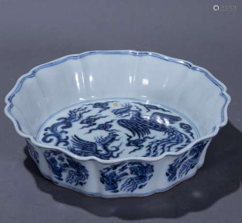ancient Chinese blue and white bowl中國古代青花碗