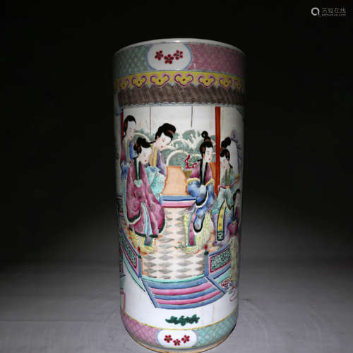 粉彩仕女纹饰箭筒 Archery tube decorated with pink lady pattern