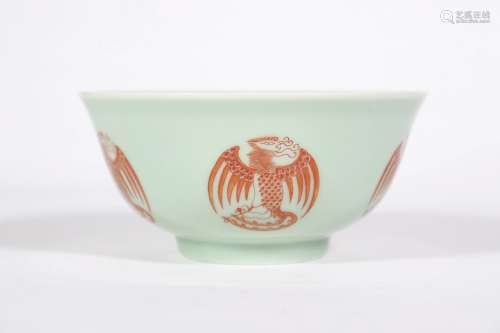 矾红兽纹碗 Red bowl with animal pattern