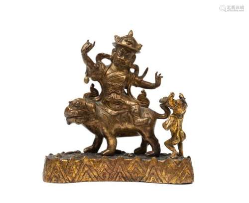 铜鎏护法造像 Bronze gilt statue of Dharma protector