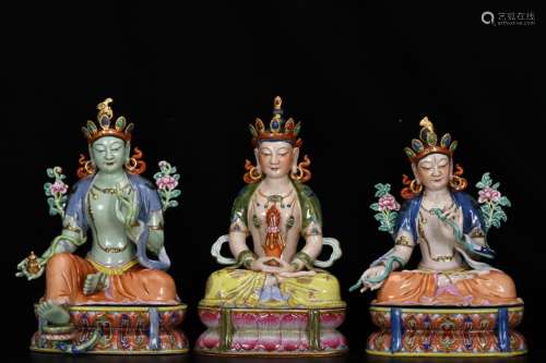 珐琅彩三宝佛 Enamel three treasures Buddha