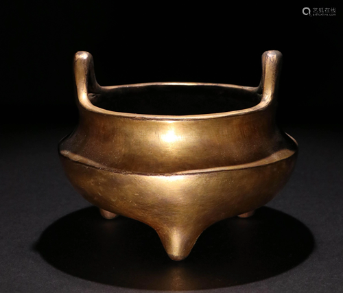 A GILT BRONZE INCENSE BURNER