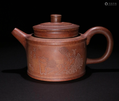 A ZISHA PURPLE CLAY TEAPOT