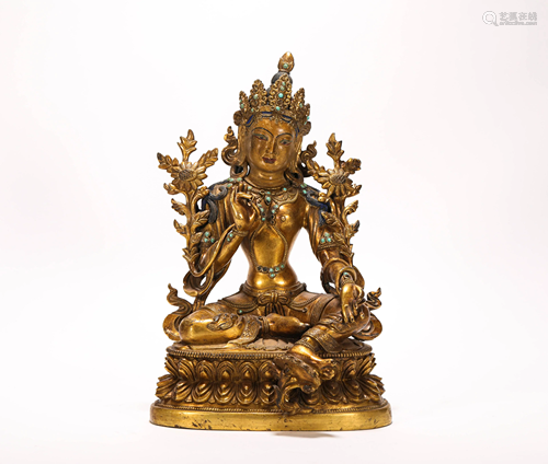 A PAIR OF GILT BRONZE BUDDHA STATUES