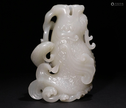 A HETIAN JADE DISPLAY ORNAMENT