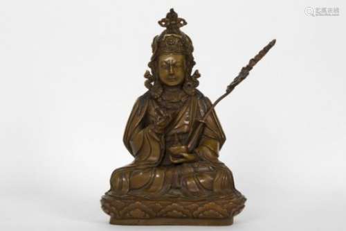 Tibetaanse sculptuur in fijngemodelleerde brons met bruine patine : 
