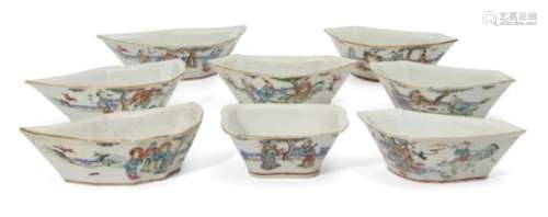 Seven Chinese poreclain bowls, Tongzhi period, comprising one square and seven crescent-shaped, each