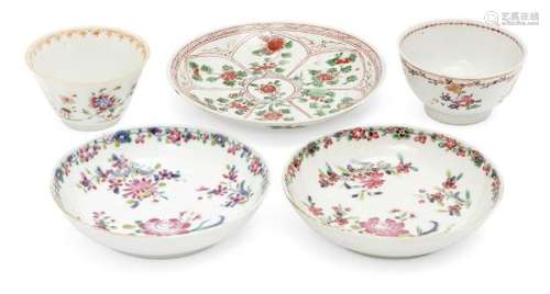 Two Chinese porcelain teabowls, a pair of saucers, and a dish, 17th - 18th century, the dish painted