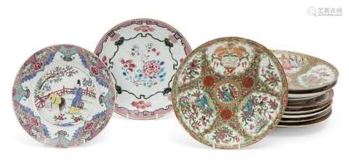 Eleven Chinese porcelain plates, 18th century - early 20th century, to include an Islamic market