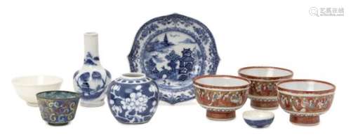 Seven pieces of Oriental porcelain, 18th-20th century, comprising a miniature Chinese bottle vase,