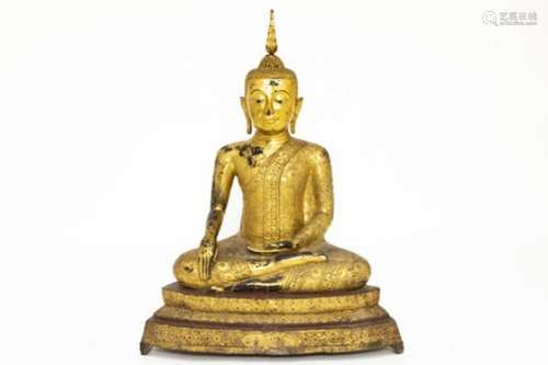 THAILAND - RATTANAKOSSIN-PERIODE - 18°/19° EEUW mooie sculptuur in brons met [...]