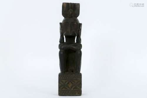 INDONESIË / TANIMBAR - ca 1900/30 sculptuur van de Leti in hout met resten van [...]