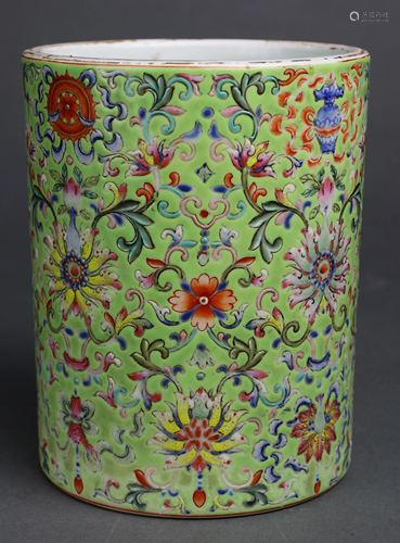 A Chinese Famille-rose Brush Pot