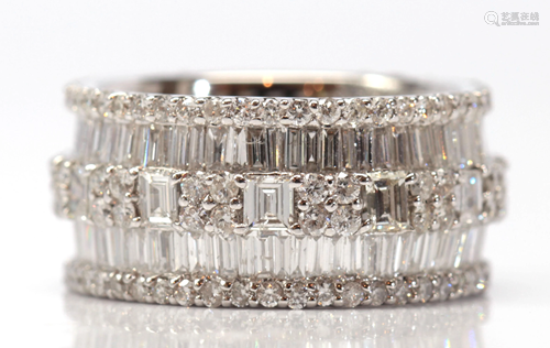 Diamond, 18k white gold eternity ring