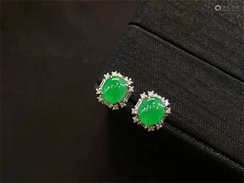 (Natural Light)A Pair of Chinese Carved Jadeite Earrings