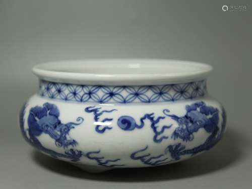 A Chinese Blue and White Porcelain Incense Burner