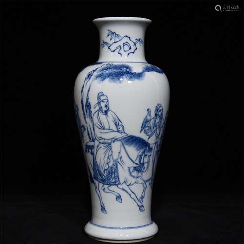 A Chinese Blue and White Porcelain Vase