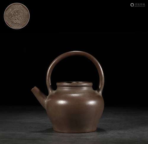 YIXING ZISHA DARK BROWN CLAY TEAPOT WITH LIFTING HANDLE