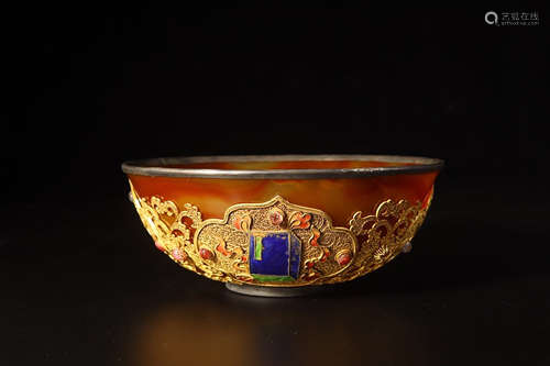 SILVER FILIGREE AND AGATE CARVED 'EIGHT TREASURES' BOWL