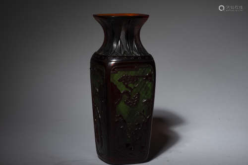 RED OVERLAY GREEN GLASS 'PEOPLE' VASE