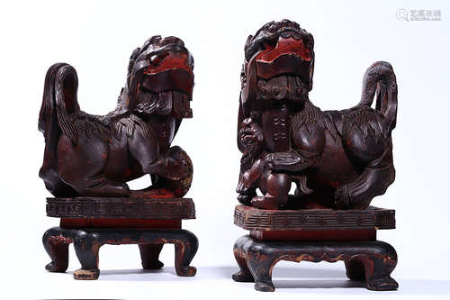 PAIR OF WOOD CARVED 'FOO DOGS' FIGURES