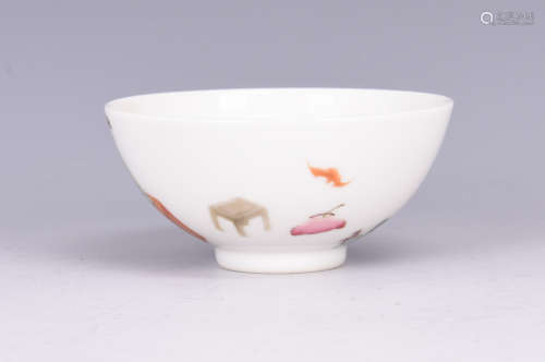 FAMILLE ROSE 'LADY' BOWL
