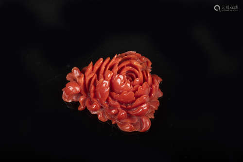 RED CORAL CARVED 'FLOWER BLOSSOM' ORNAMENT